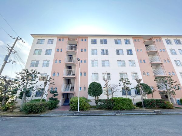 有楽箕面ハイツ6号棟 外観
