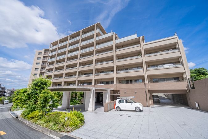 ブランズ千里桃山台 外観 ブランズ千里桃山台 外観