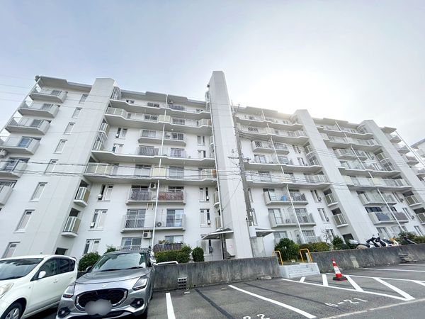箕面粟生第四住宅4号棟 外観