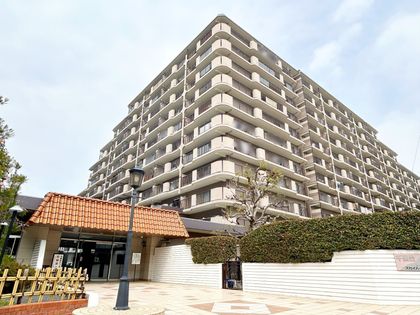千里台スカイハイツ A棟 外観