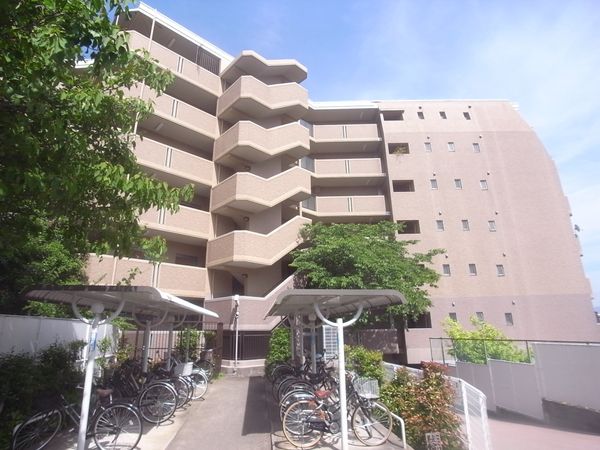 セントラル茨木ヒルズウイング 外観