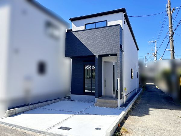 豊中市服部寿町1丁目 新築戸建 外観