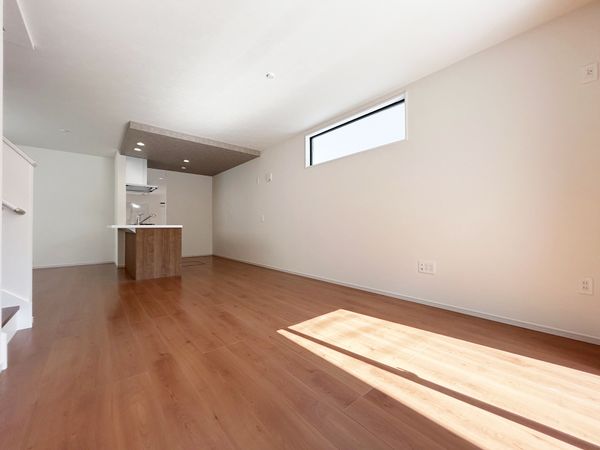 豊中市服部寿町1丁目 新築戸建 リビング