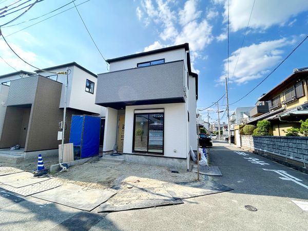豊中市服部寿町1丁目 新築戸建 外観
