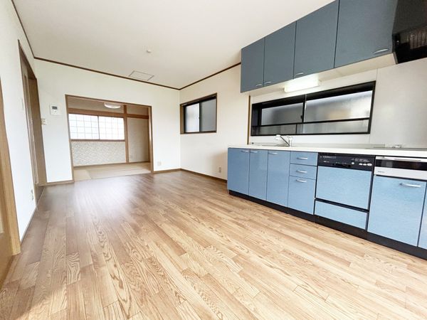 豊中市桜の町二丁目 テラスハウス リビング 豊中市桜の町二丁目 テラスハウス リビング