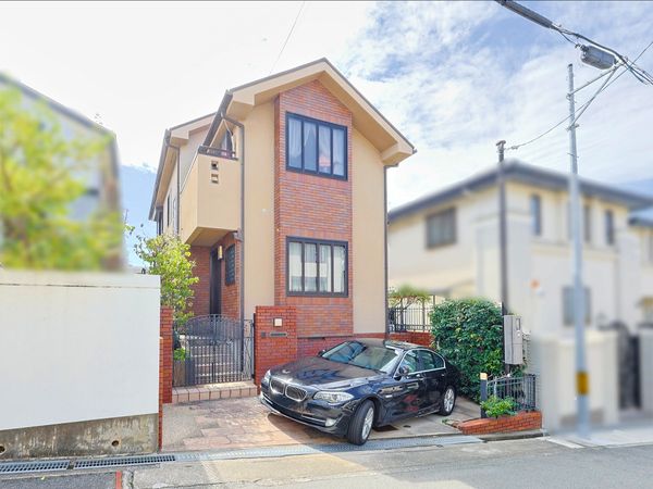 豊中市本町八丁目 中古戸建 外観 豊中市本町八丁目 中古戸建 外観