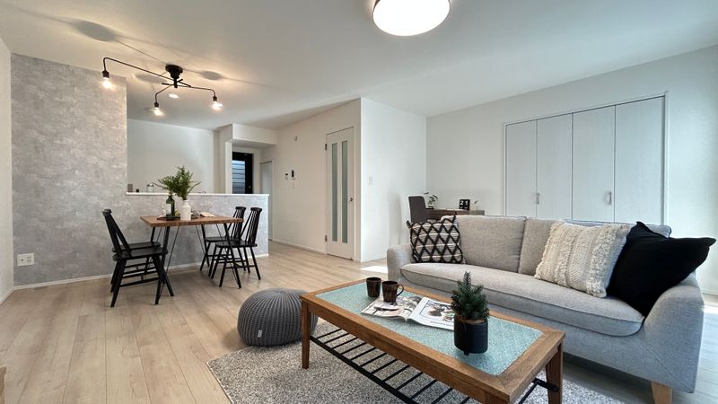 豊中市螢池東町3丁目 新築戸建 リビング