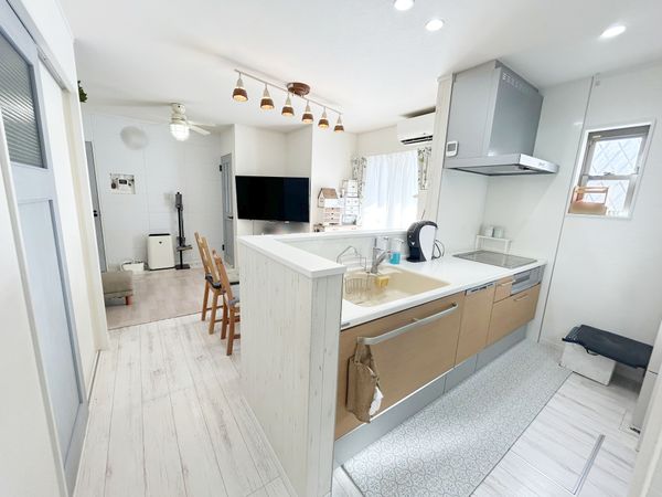 豊中市上野東1丁目 戸建 リビング