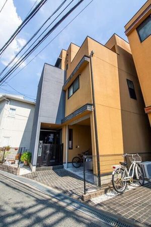 岡町南1丁目 戸建 外観 岡町南1丁目 戸建 外観