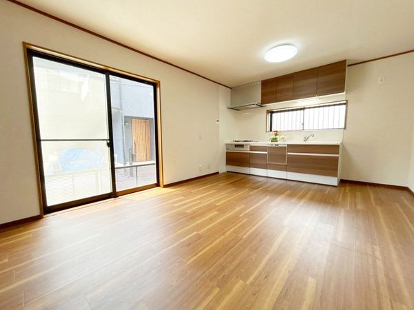 豊中市熊野町1丁目 戸建 リビング