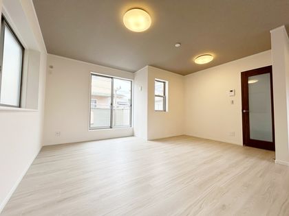 豊中市勝部3丁目 戸建 リビング