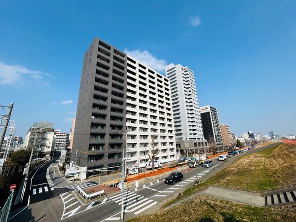 セレッソコートリバーサイドOSAKA 外観