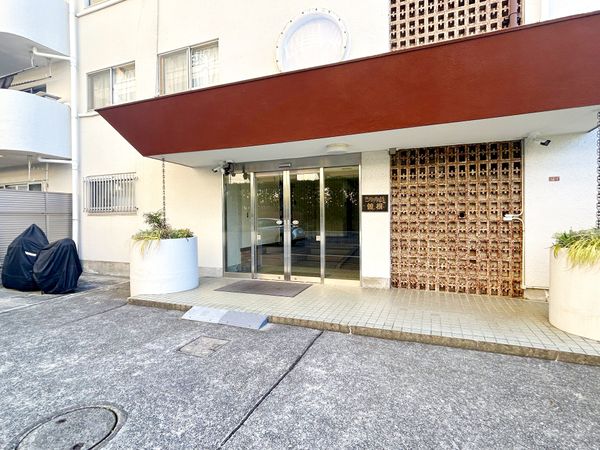 シャルム曽根 エントランス エントランス