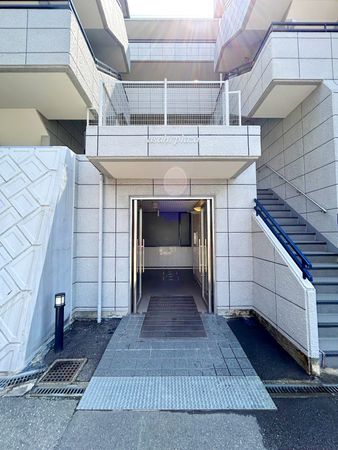 朝日プラザ豊中上野西 エントランス エントランス