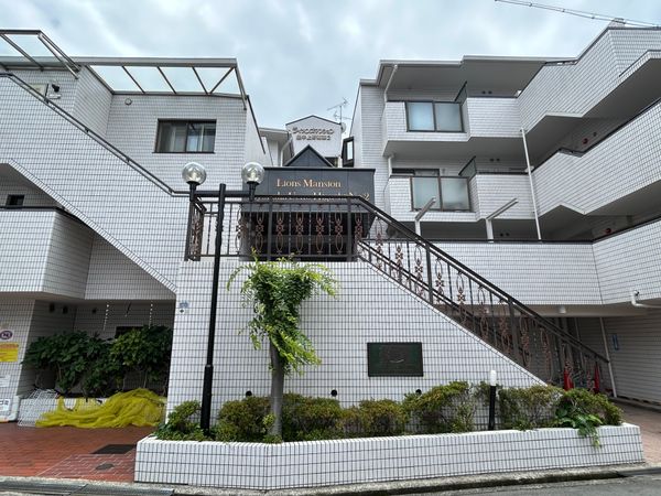 ライオンズマンション豊中上野東第2 外観 ライオンズマンション豊中上野東第2 外観