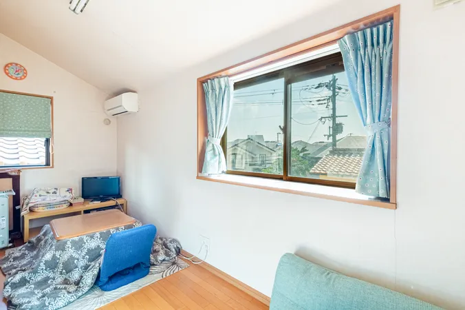 3階南側洋室（約5.8帖）