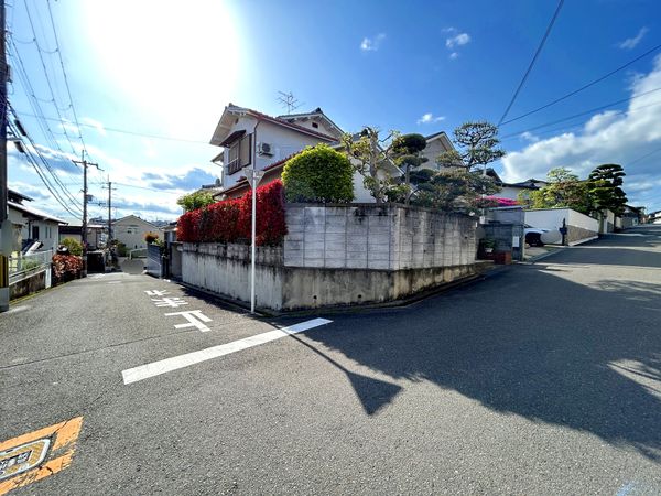 高槻市日吉台五番町 土地写真