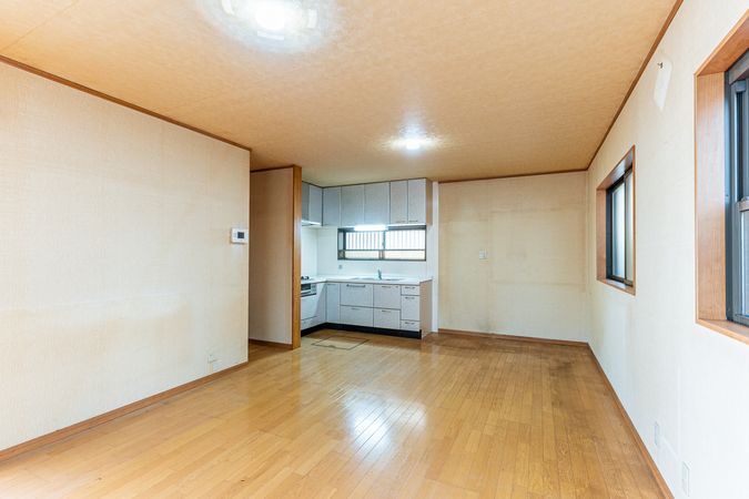 高槻市芝生町3丁目 リビング