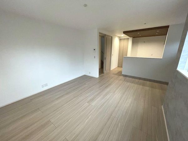 高槻市西冠3丁目 リビング リビング