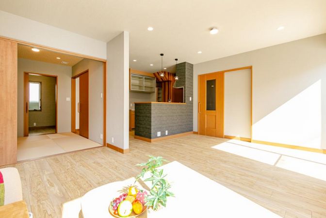 高槻市西町 リビング 高槻市西町 リビング