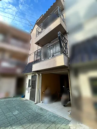 ガレージスペースあり