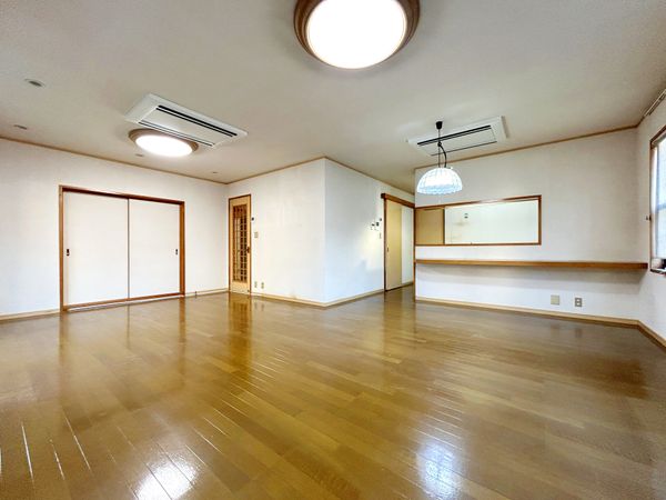 南平台五丁目・戸建 リビング リビング