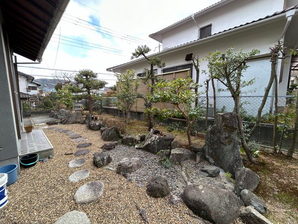 高槻市弥生が丘町 庭 高槻市弥生が丘町 庭