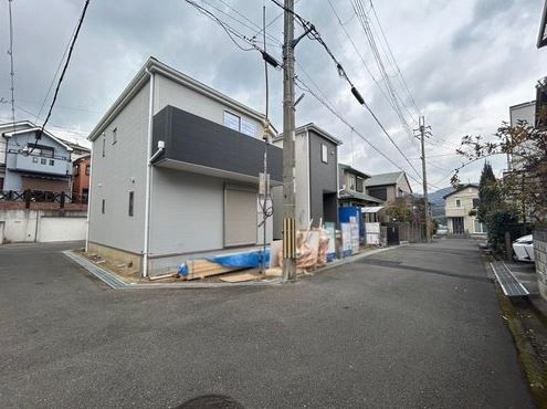 高槻市日吉台七番町 1号棟 外観 高槻市日吉台七番町 1号棟 外観