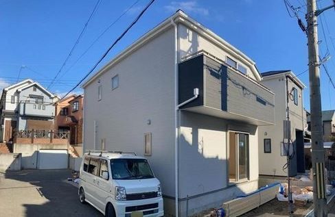高槻市日吉台七番町 1号棟 外観 高槻市日吉台七番町 1号棟 外観