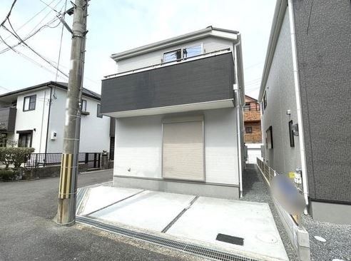 高槻市日吉台七番町 1号棟 外観 高槻市日吉台七番町 1号棟 外観