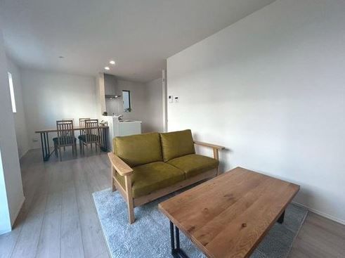 高槻市昭和台町2丁目 リビング リビング