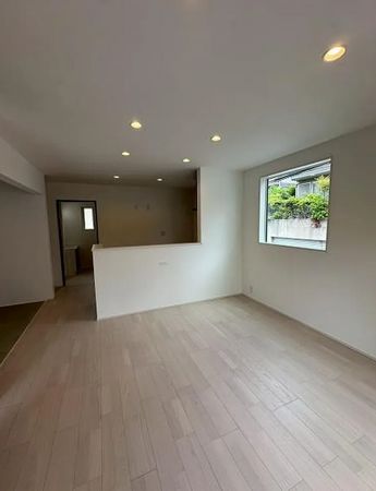 高槻市安岡寺町2丁目 リビング 高槻市安岡寺町2丁目 リビング