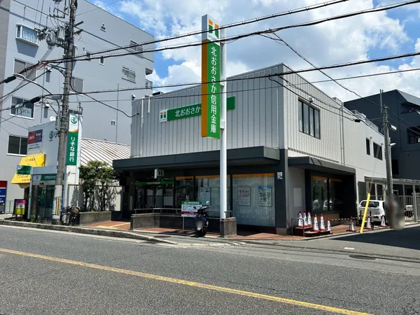 徒歩2分。