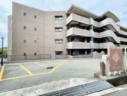 アルテ高槻 外観