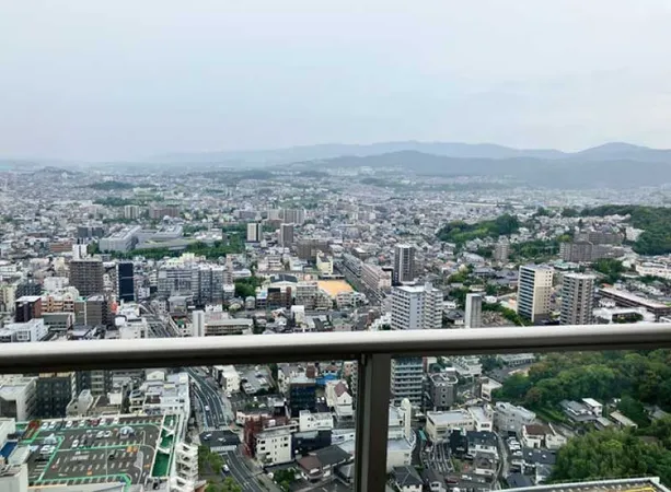 西側バルコニーからの眺望