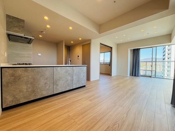 ジオタワー高槻ミューズフロント リビング ジオタワー高槻ミューズフロント リビング