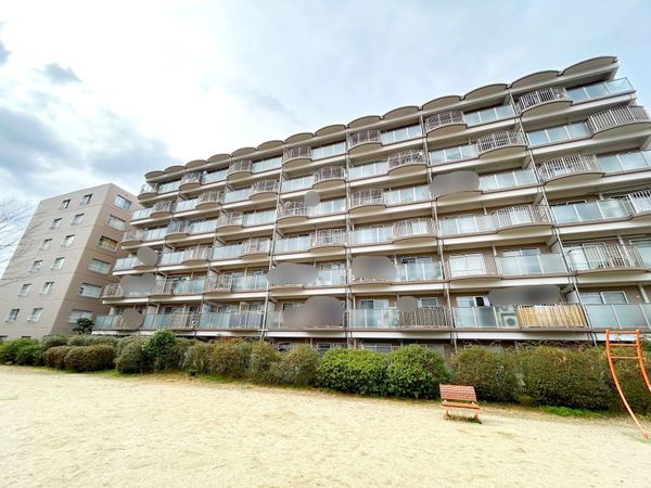 コープ野村高槻 外観