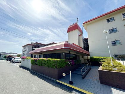 ユニハイム高槻 外観