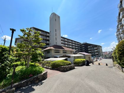 藤和コアティ高槻ハイタウンコアD棟 外観
