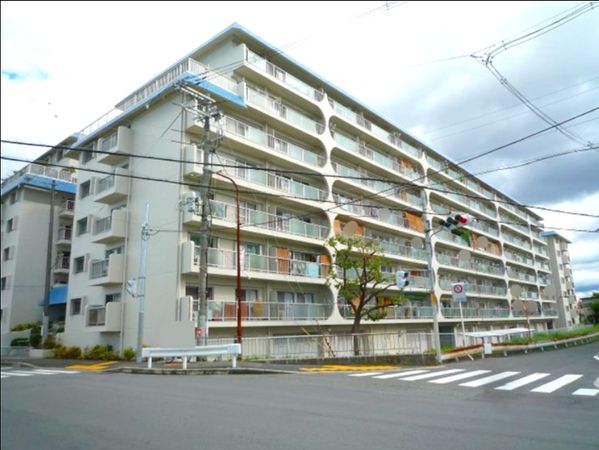 高槻スカイハイツ 外観 高槻スカイハイツ 外観