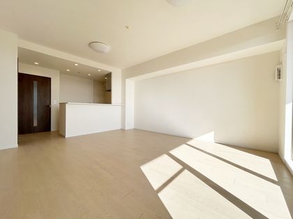 ランフォルセ高槻フォーリア リビング
