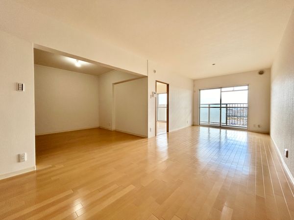 サンヴェール高槻1号棟 リビング サンヴェール高槻1号棟 リビング