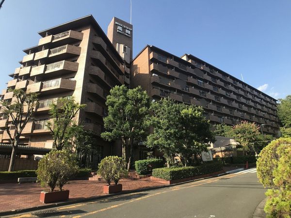朝日プラザ高槻ウエスト・ヒルズ A棟 外観 朝日プラザ高槻ウエスト・ヒルズ A棟 外観