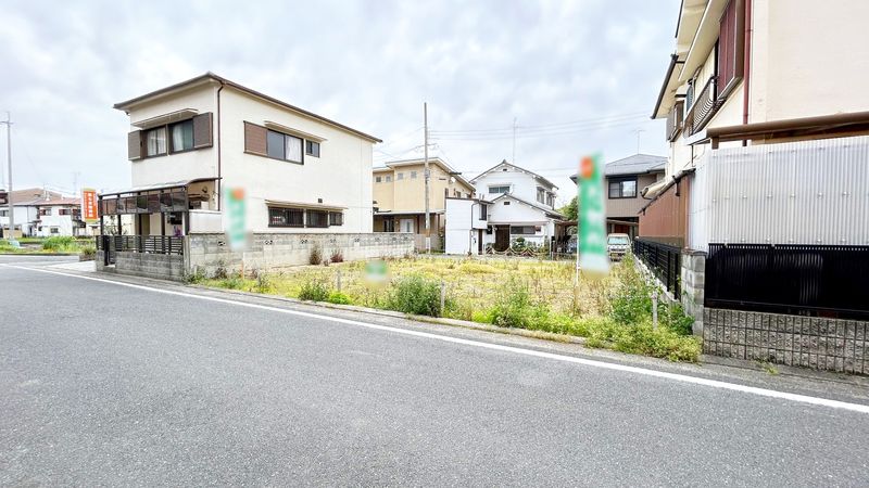 郡五丁目 土地 前面道路含む外観