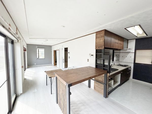 鮎川一丁目 戸建 リビング