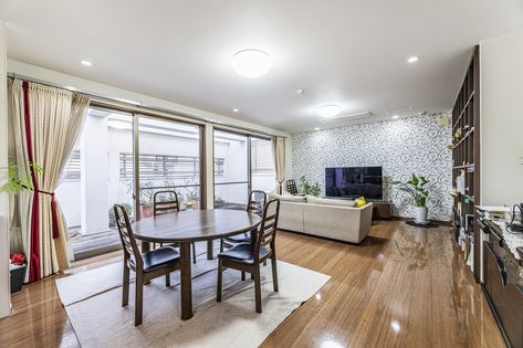 見付山一丁目 戸建 リビング