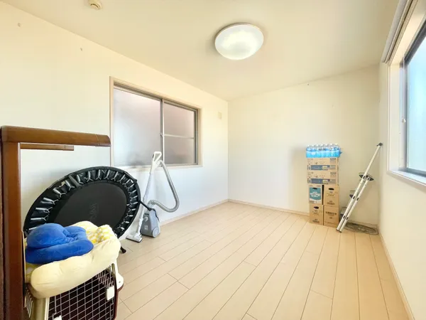 洋室（約6.0帖）