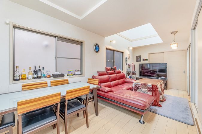 摂津市鳥飼西四丁目 戸建 リビング 摂津市鳥飼西四丁目 戸建 リビング