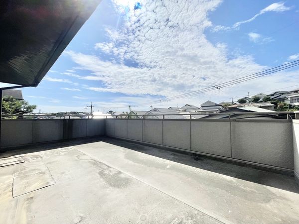 北春日丘二丁目 戸建 バルコニー 北春日丘二丁目 戸建 バルコニー