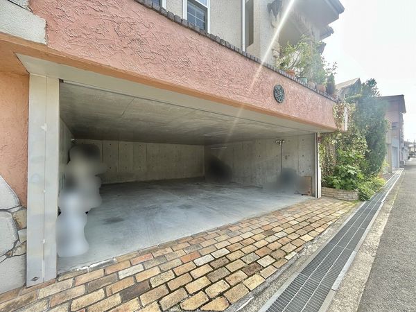 南春日丘六丁目 戸建 駐車場 南春日丘六丁目 戸建 駐車場